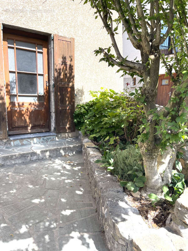 Maison à CLAIX