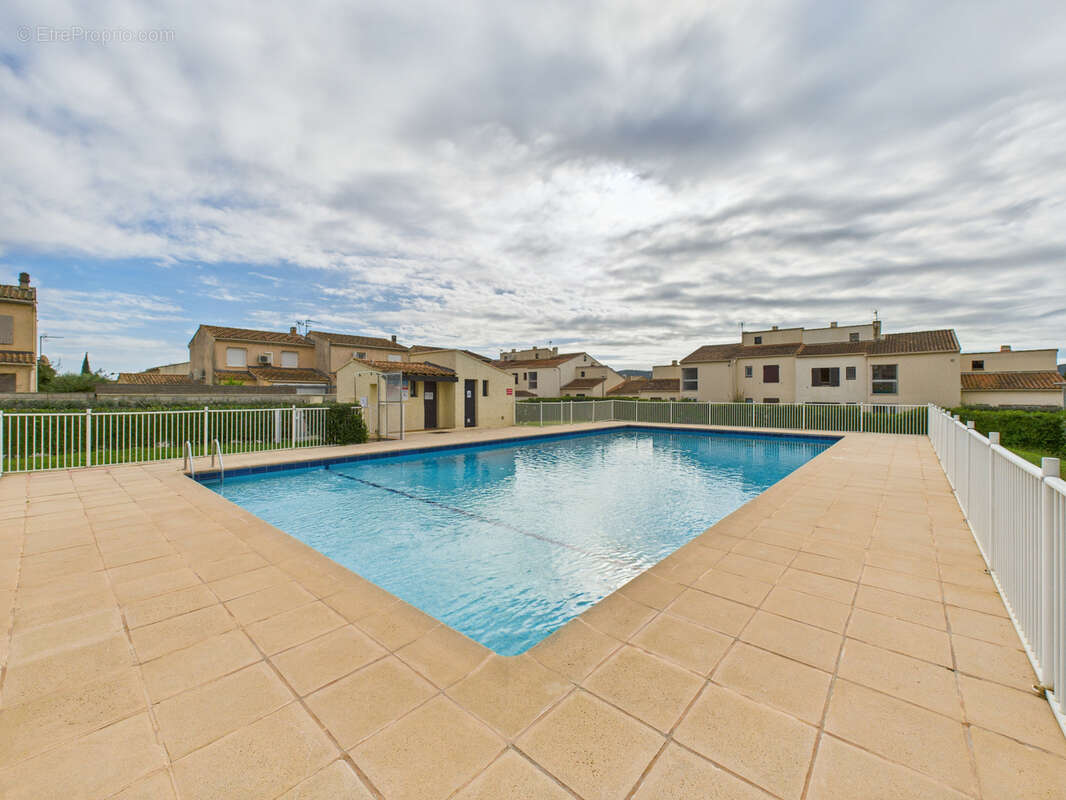 Appartement à BORMES-LES-MIMOSAS