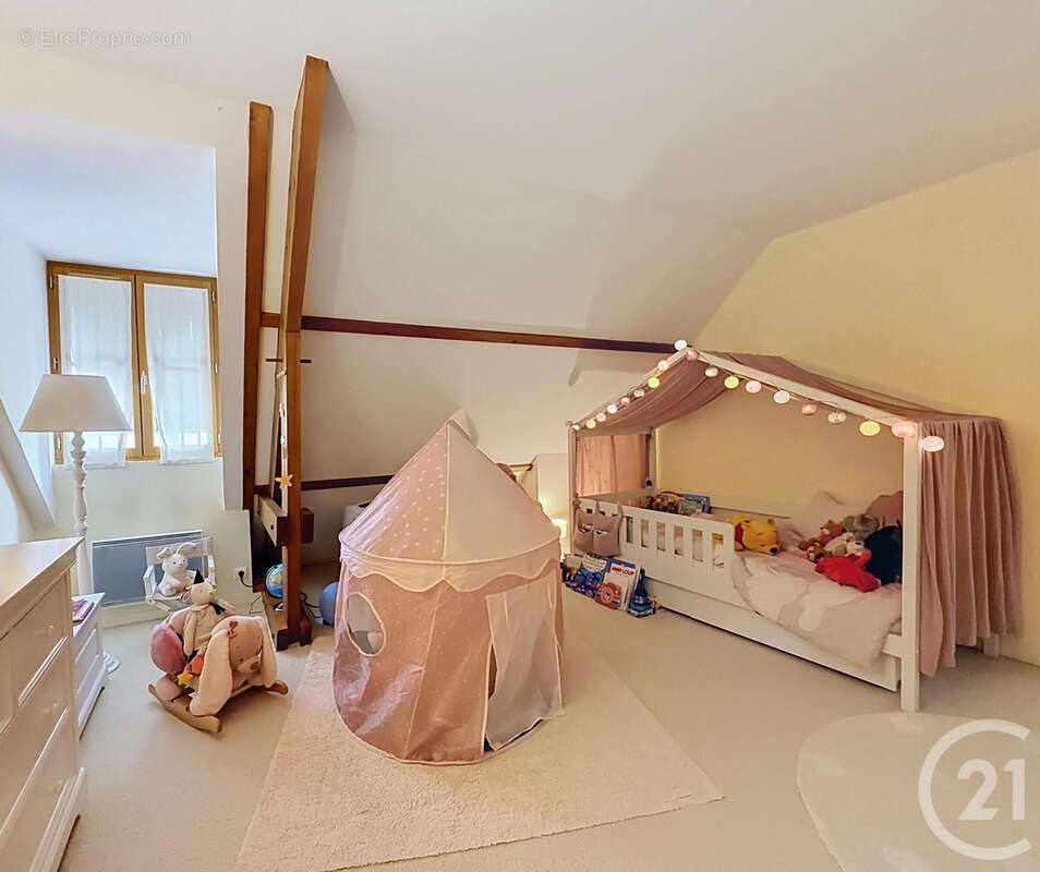 Maison 263 m² à Ardon  - photo 14