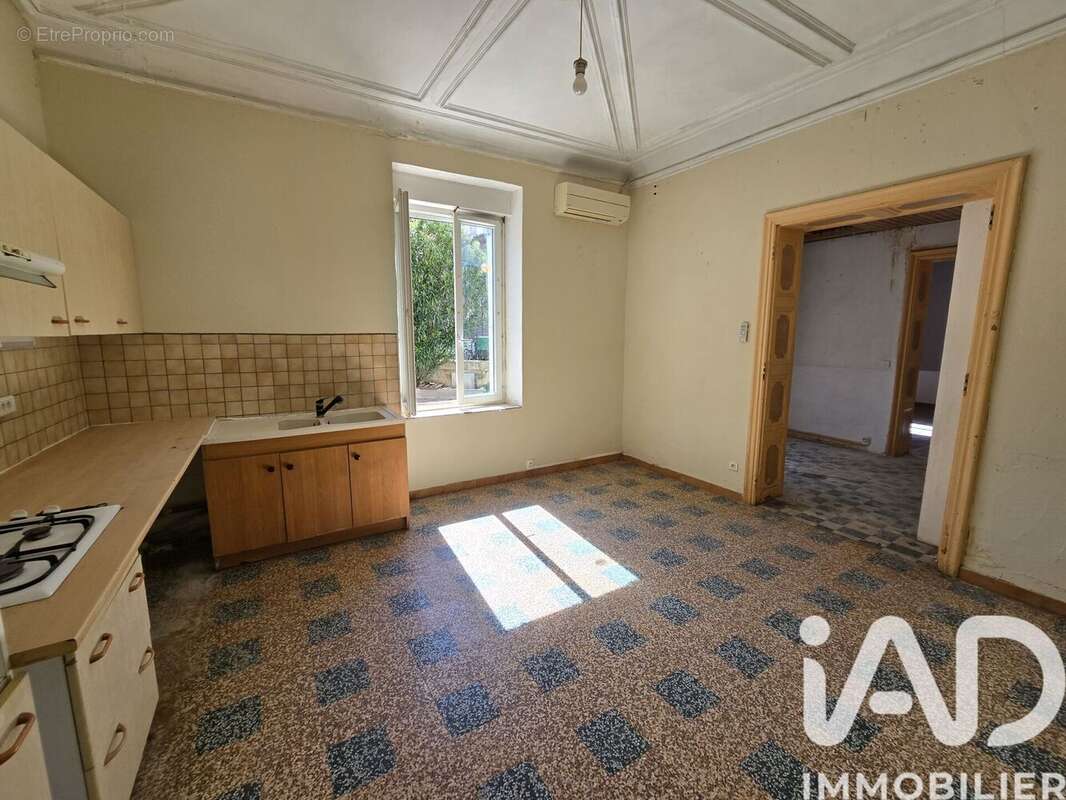Maison 134 m² à Saint-Jean-De-Barrou  - photo 2