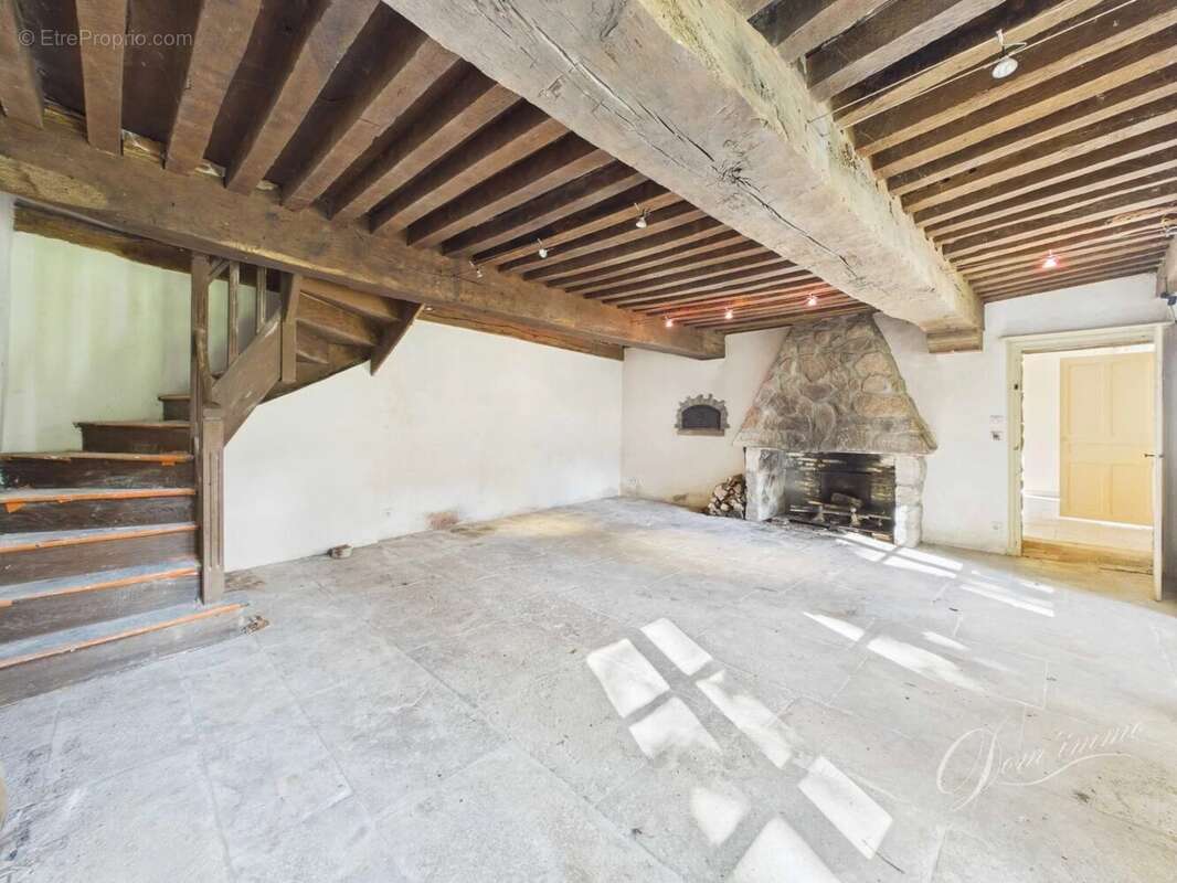 Maison à SAULIEU