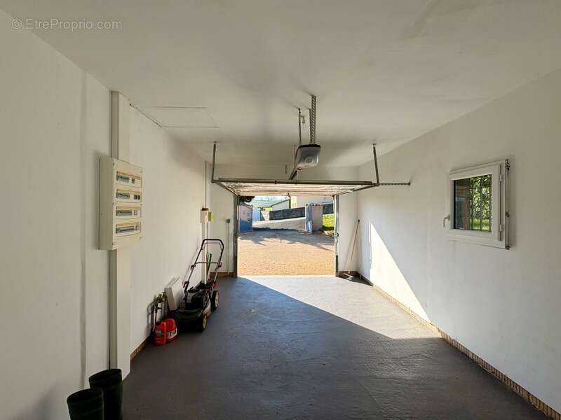 A vendre - maison de plain-pied 5 pièces laize (71) - photo 16