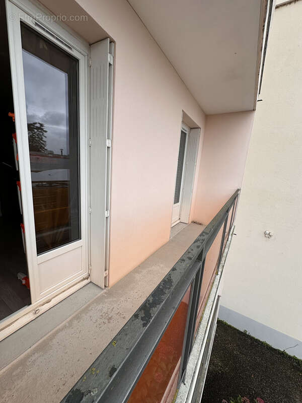 Appartement à YZEURE