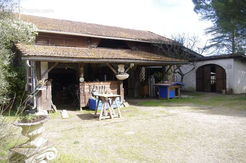 Maison à SAINT-JEAN-POUTGE