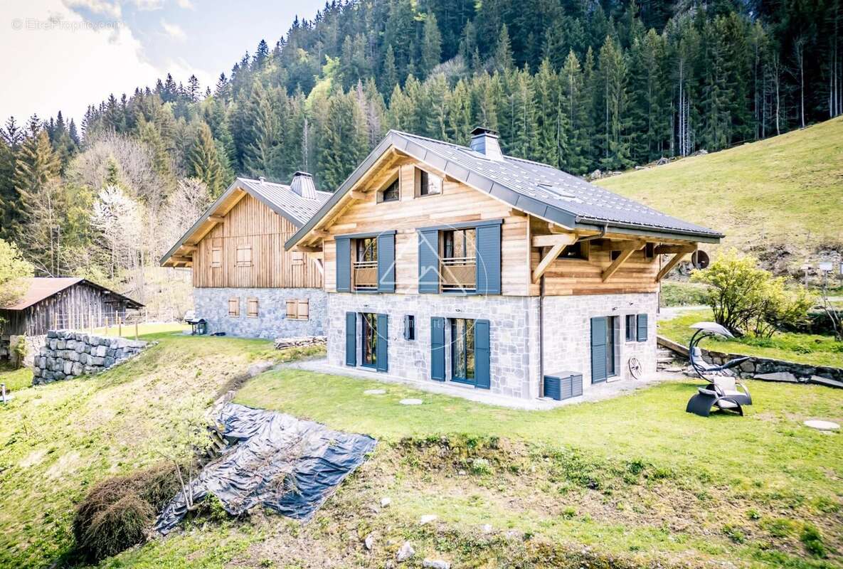 Maison à ESSERT-ROMAND