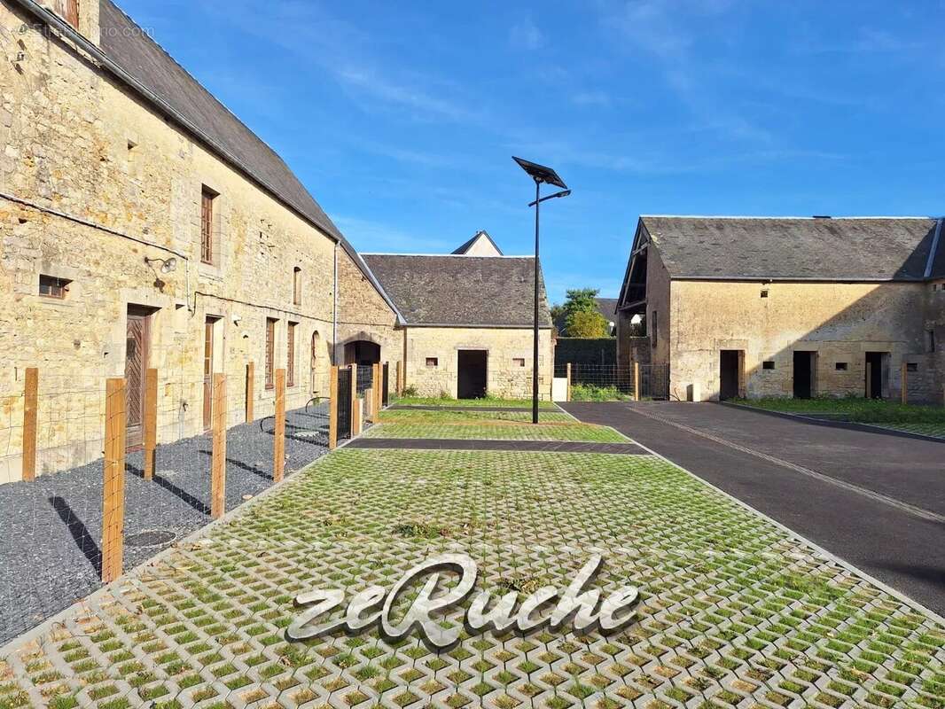 Maison à SAINT-VIGOR-LE-GRAND