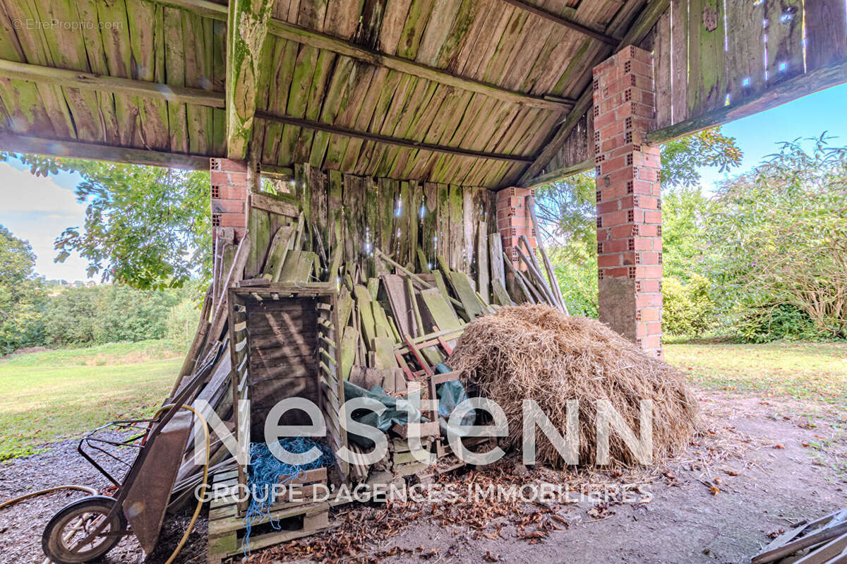 Maison Alban ancienne ferme avec dépendances sur 1ha de terrain attenant - photo 15