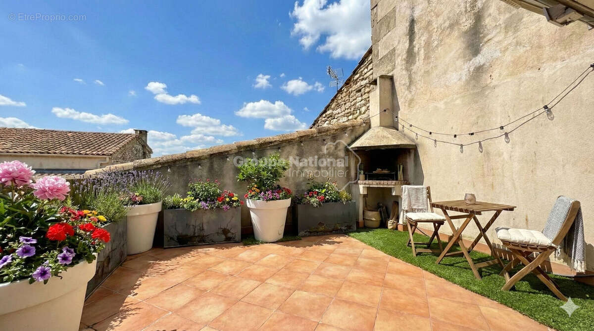 Appartement à NIMES