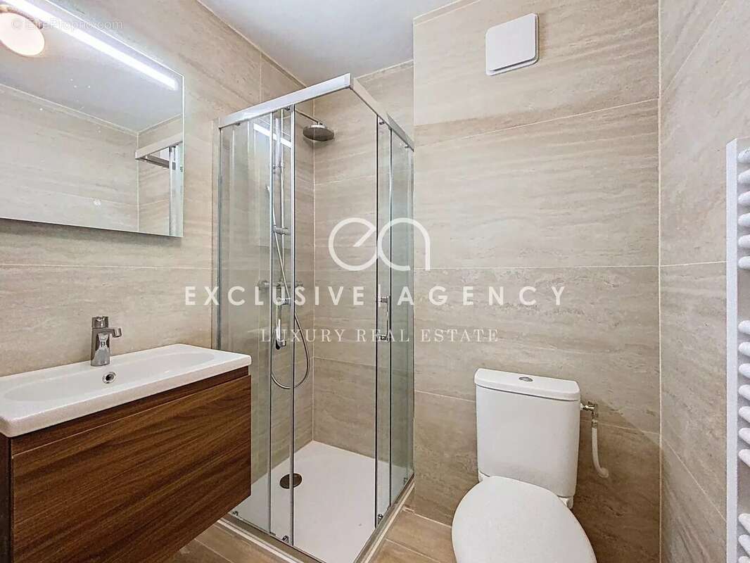 Appartement à LE CANNET