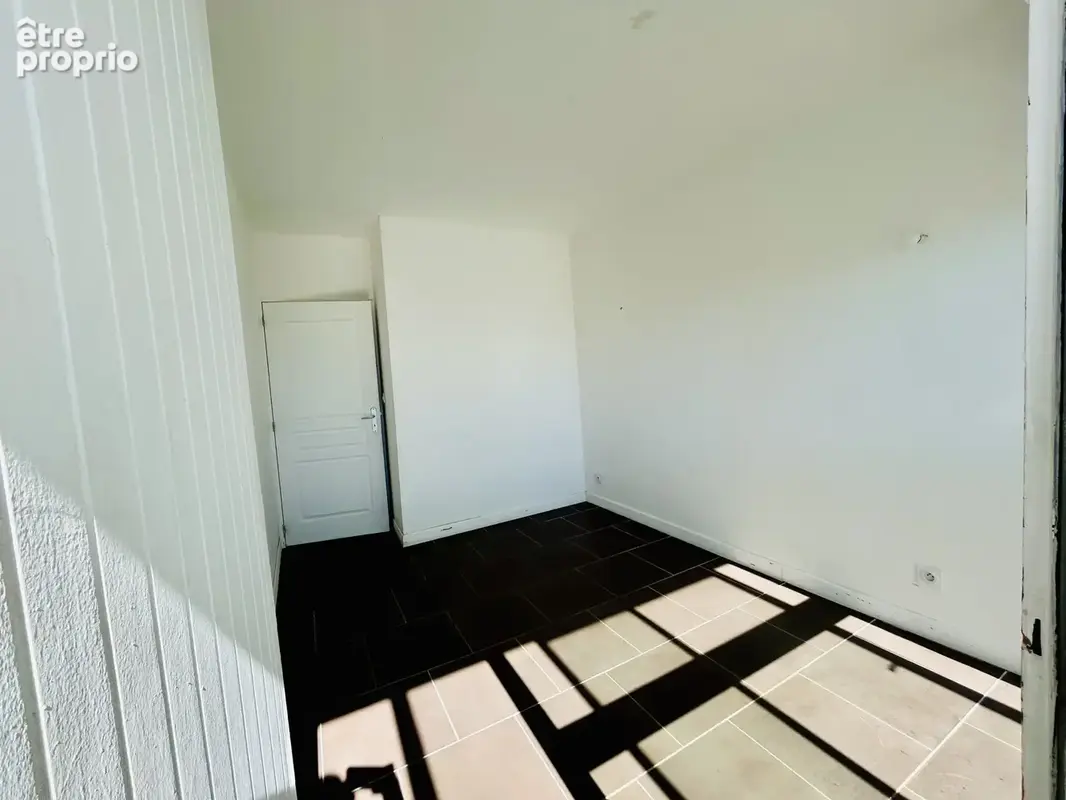 En exclusivité T4 en dernier étage avec ascenseur parking et cave - photo 10