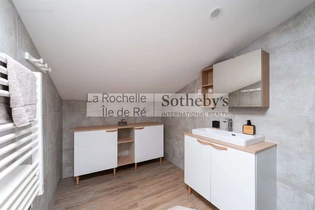 Maison familiale avec piscine, grand terrain et gîte indépendant - photo 17