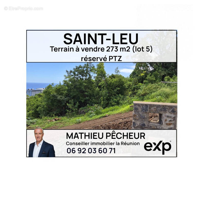 Terrain à LE PORT