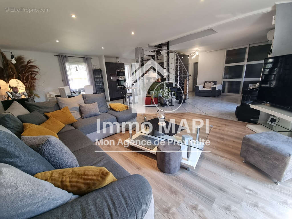 Mireval, villa T4 sur 548m2 de terrain - photo 3