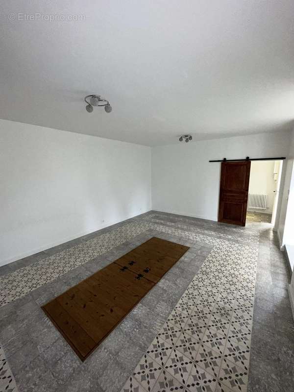 Appartement à ENGHIEN-LES-BAINS