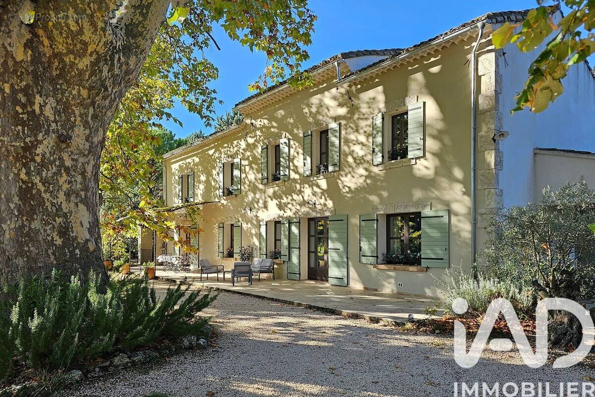 Photo 1 - Maison à VERQUIERES