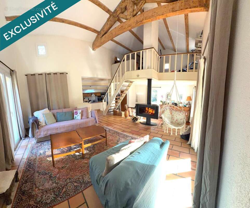 Photo 3 - Maison à LA ROQUE-D&#039;ANTHERON