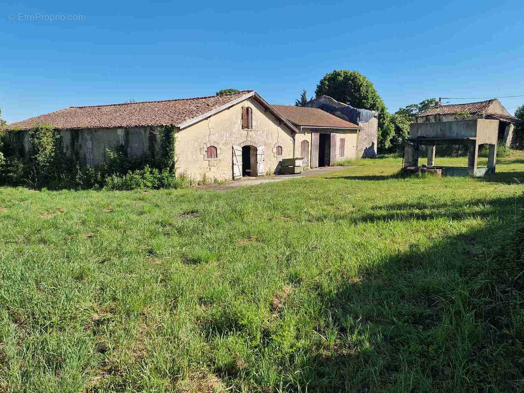 Maison à BLAYE