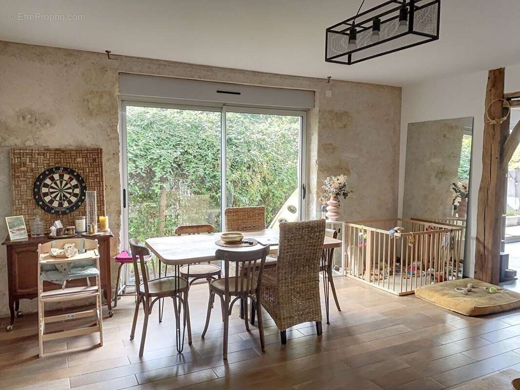 Maison à SAINT-PIERRE-DES-CORPS