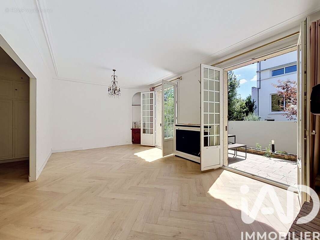 Photo 5 - Maison à LA GARENNE-COLOMBES