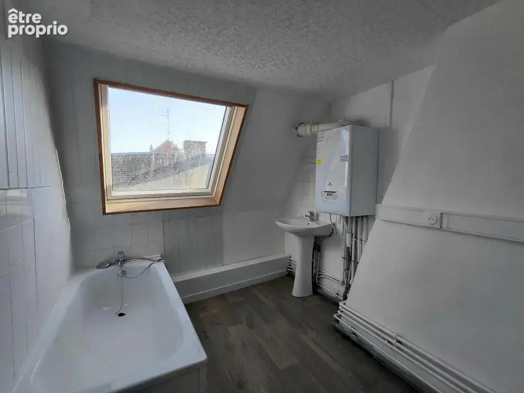 DOUAI - Type 4 - 84 m² - photo 8