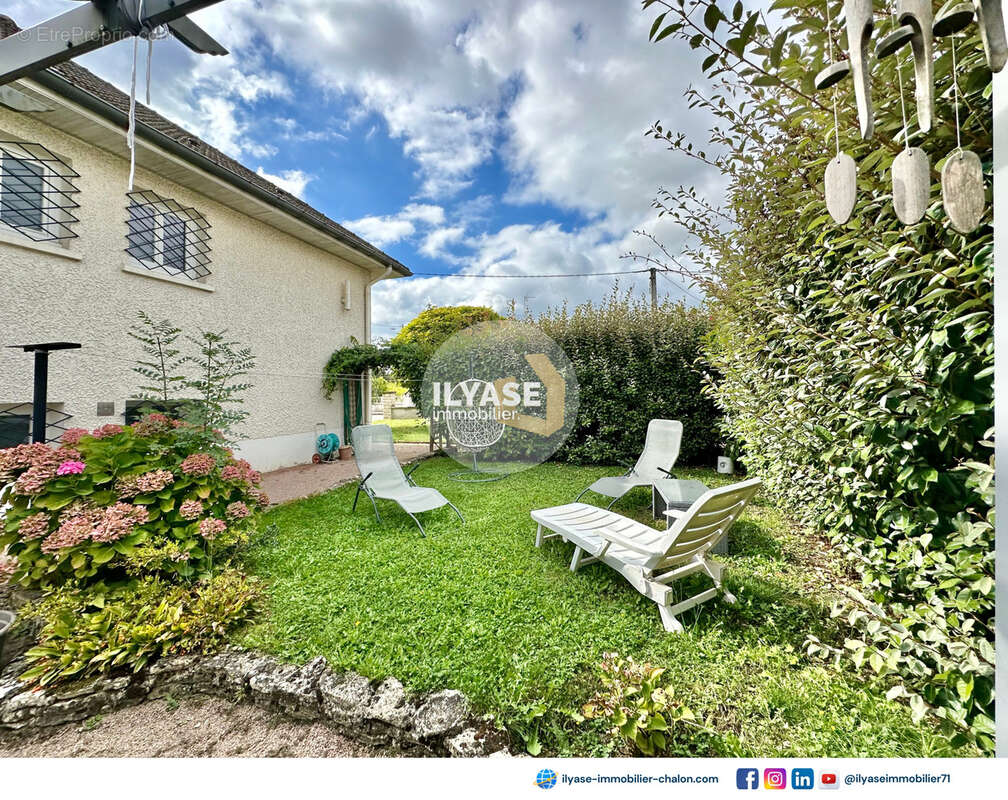 Maison 121 m2  4 ch  664 m2 - photo 16