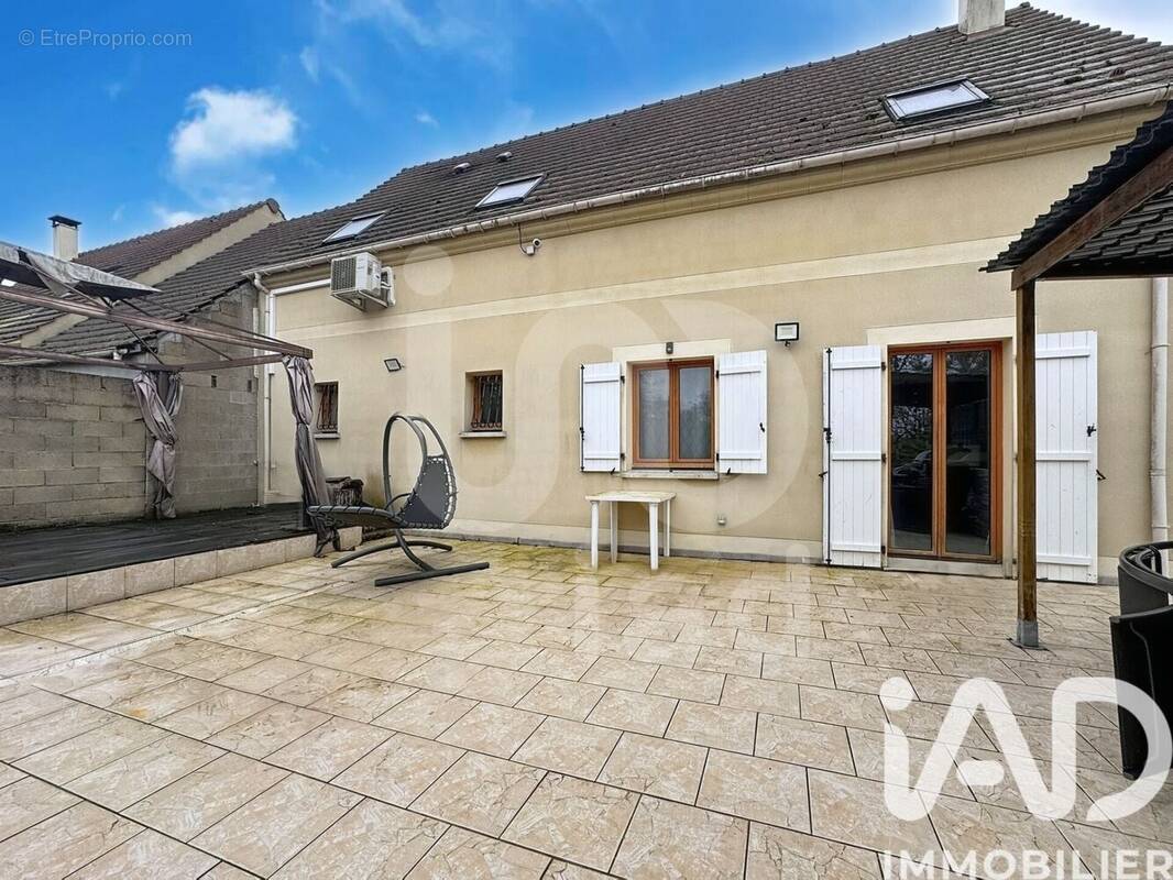 Photo 1 - Maison à VILLERS-COTTERETS