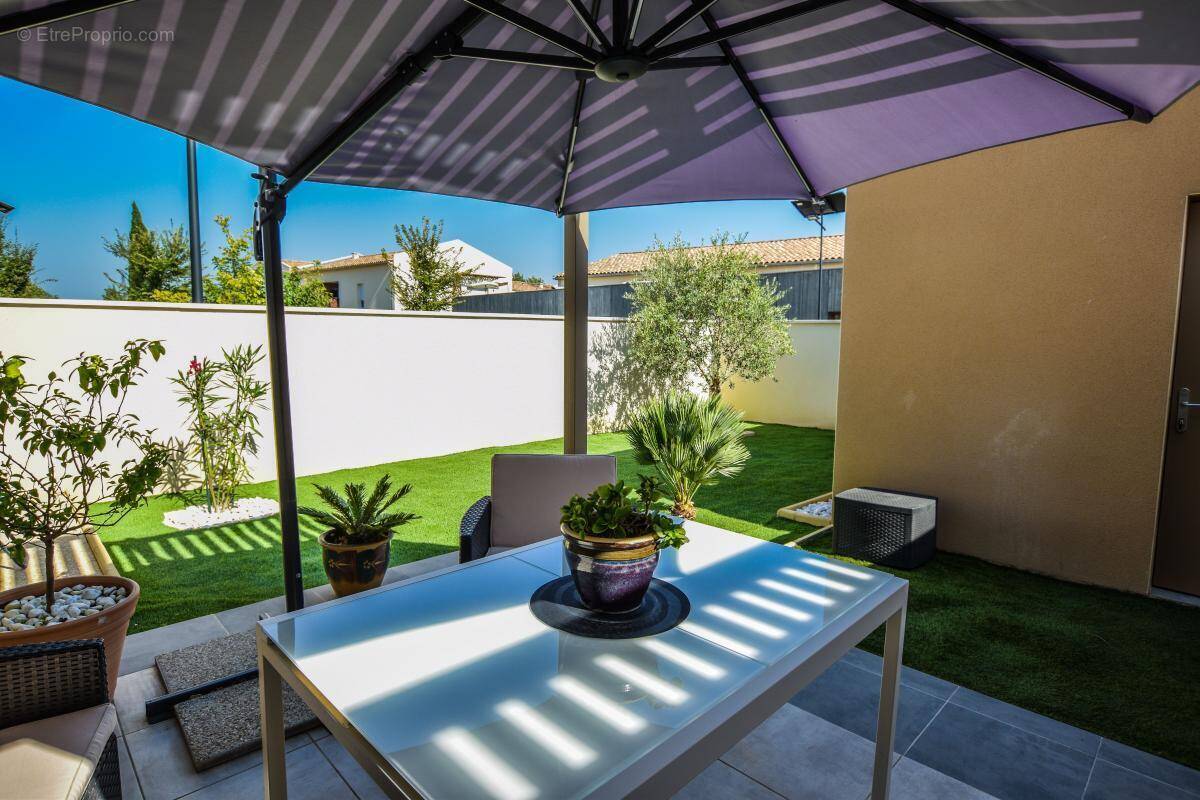 Maison à ROCHEFORT-DU-GARD