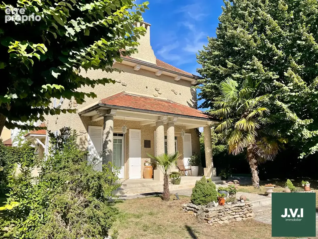 Maison à GROSLAY