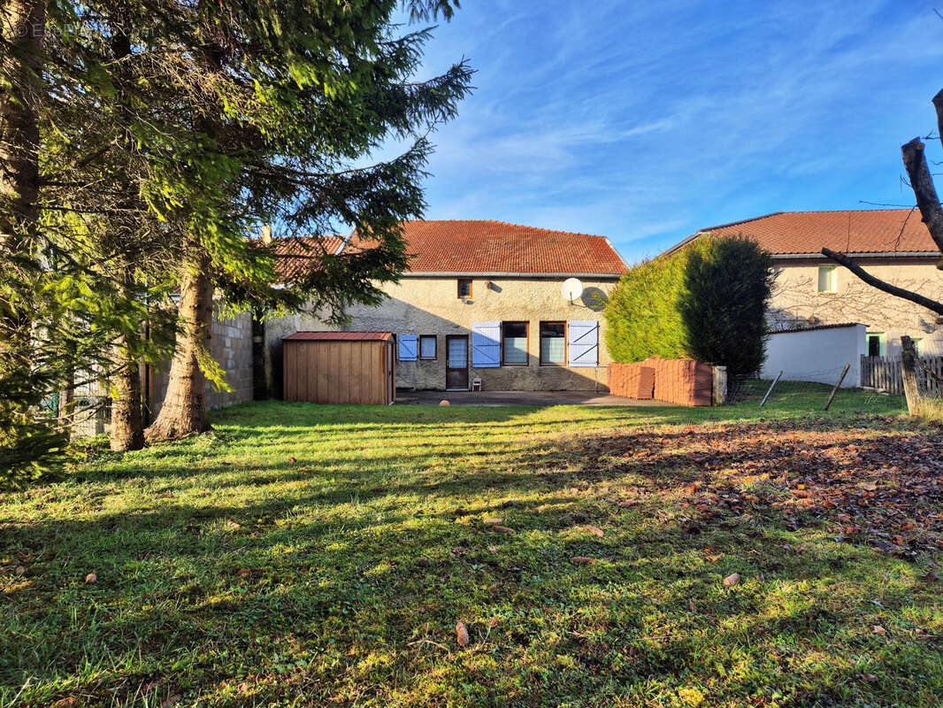 Maison à MAUVAGES
