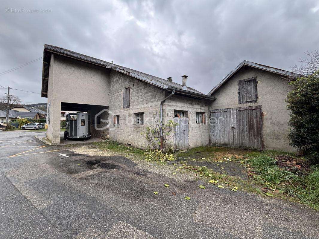 Appartement à SONNAZ