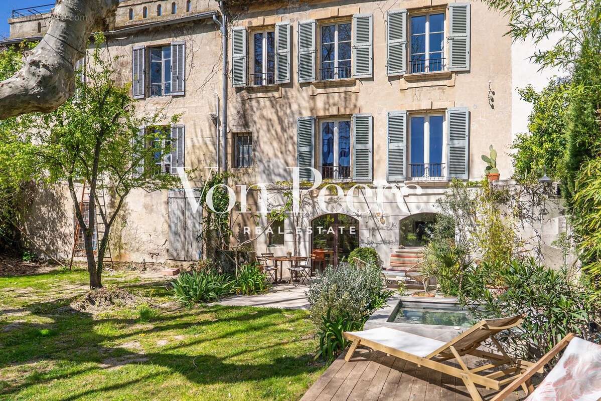 Maison à VILLENEUVE-LES-AVIGNON