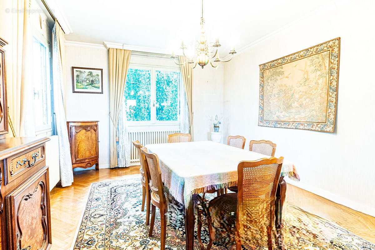 Maison à SAINT-REMY