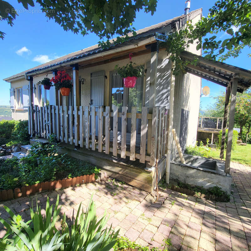 Maison apchon - photo 17