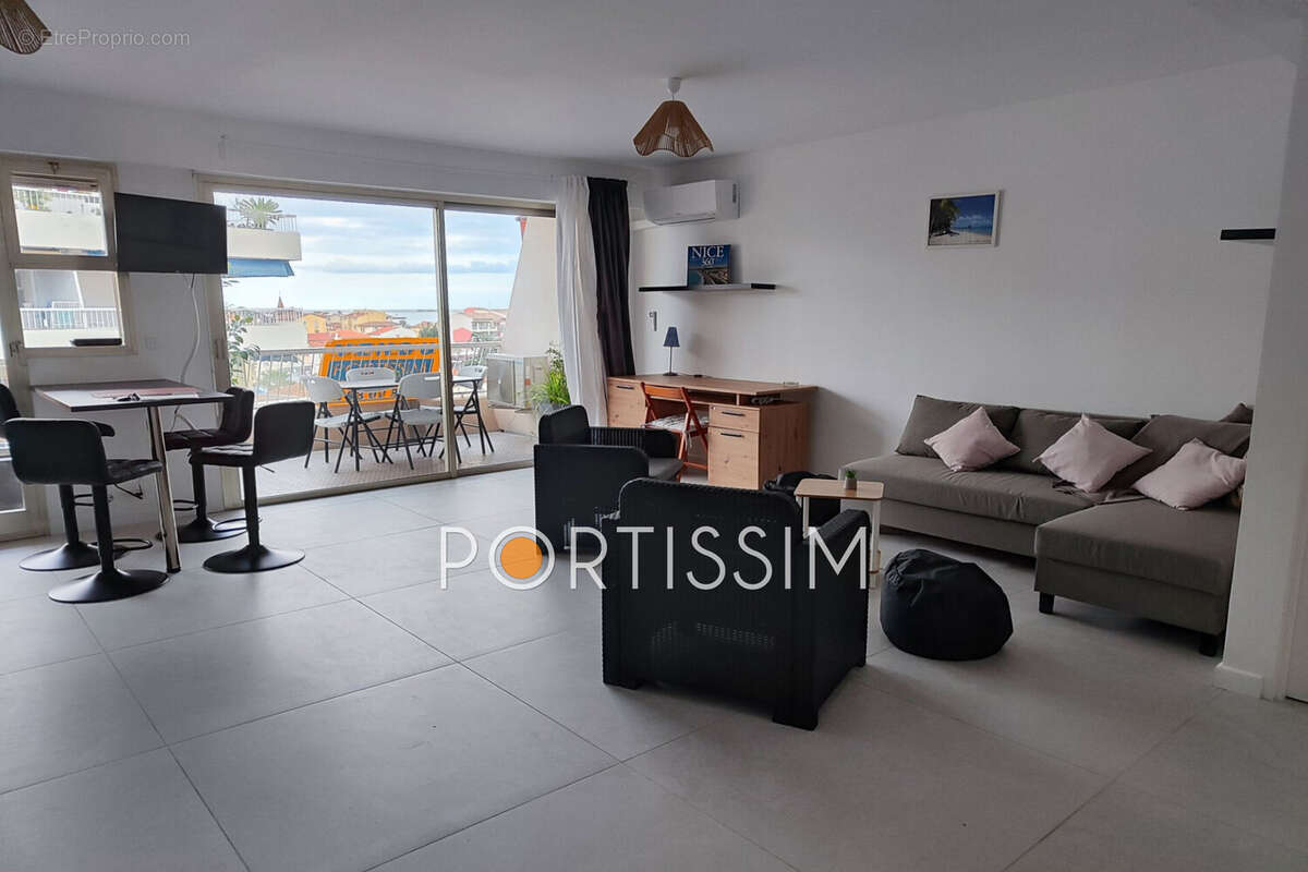 Appartement à CAGNES-SUR-MER