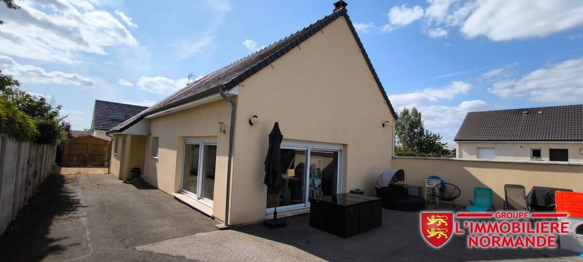 Maison à ACQUIGNY