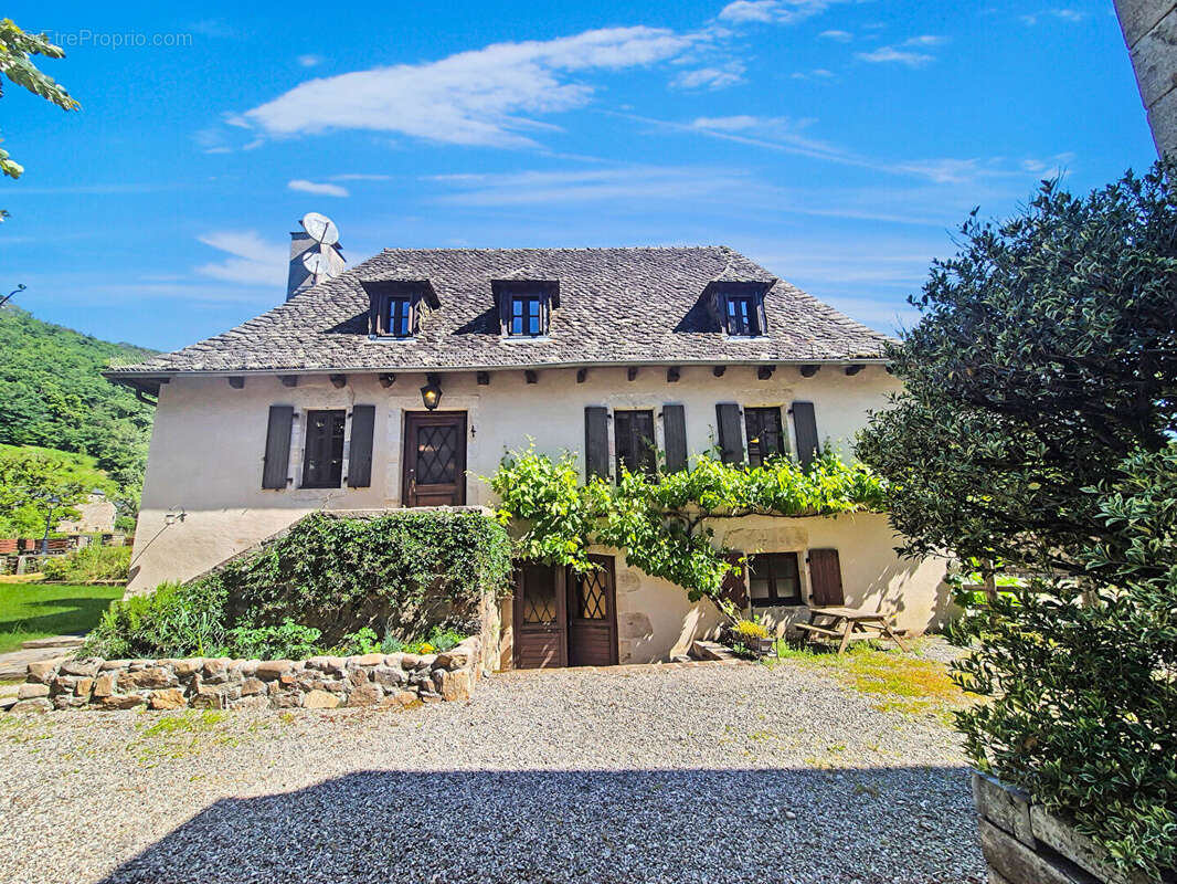 Maison à MONCEAUX-SUR-DORDOGNE