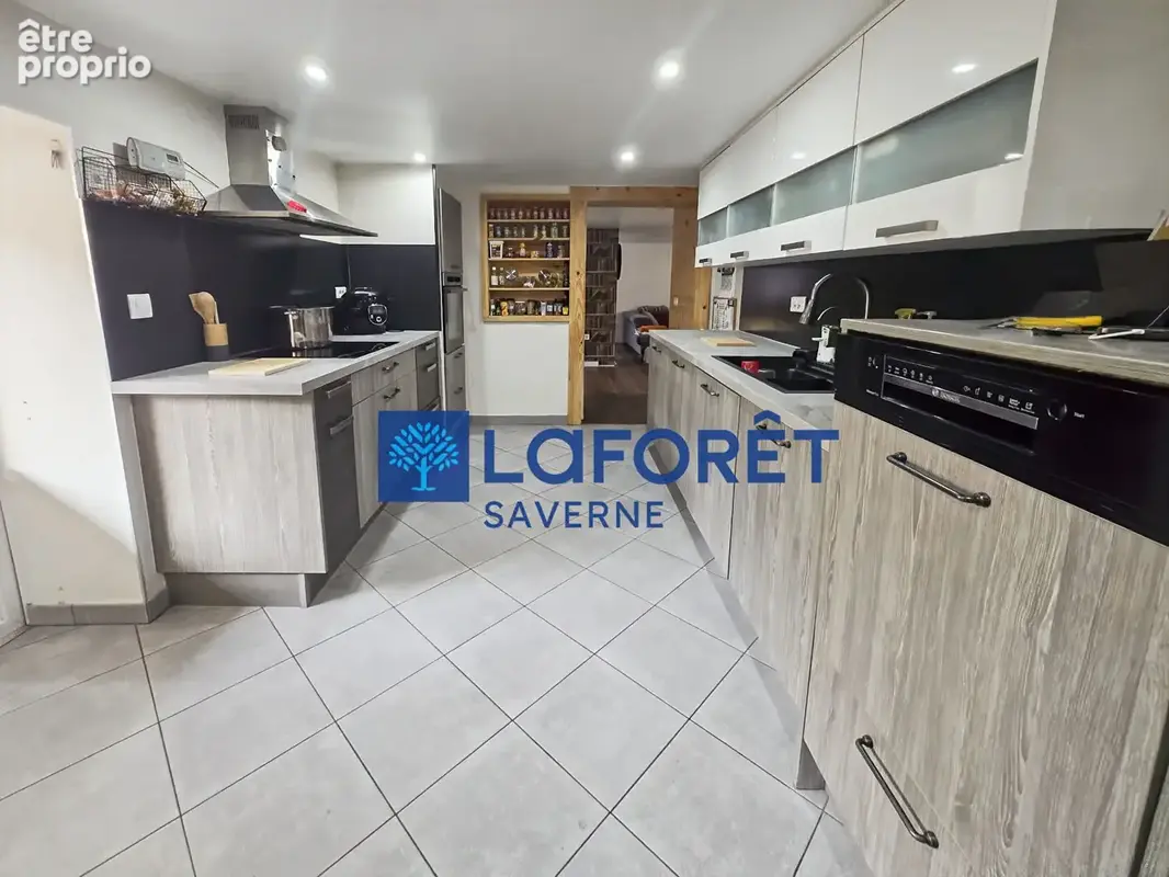 Maison de village 160 m², 5 chambres, jardin au bord de la rivière - photo 4