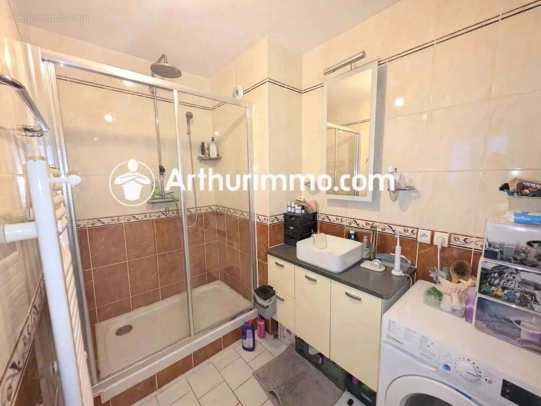 Appartement à MOISSY-CRAMAYEL