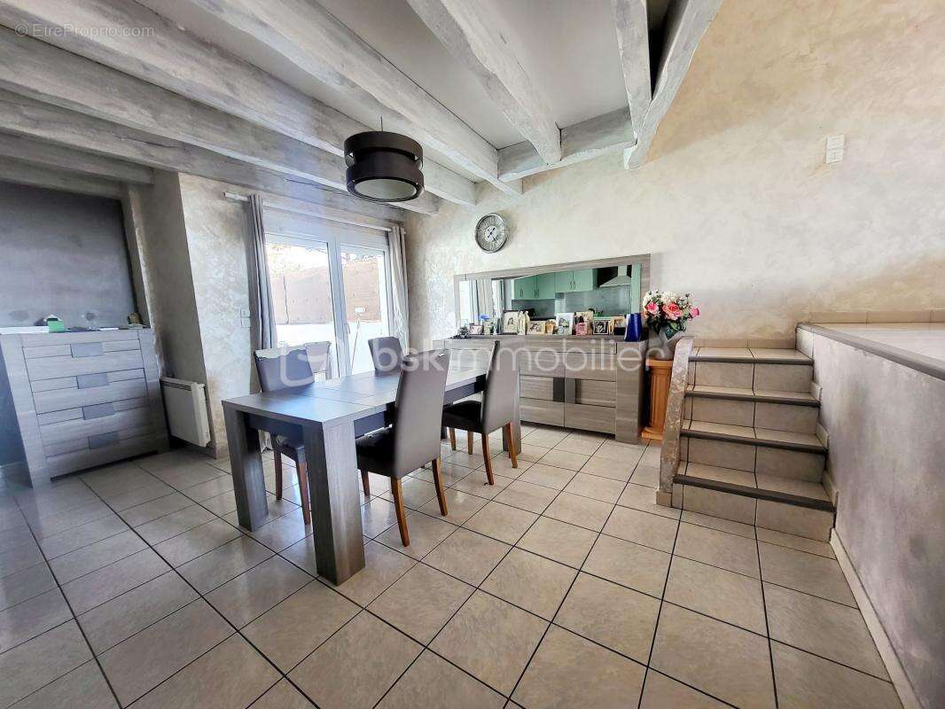 Béziers - Quartier Montimaran - Maison 3 chambres - piscine - garage - photo 3