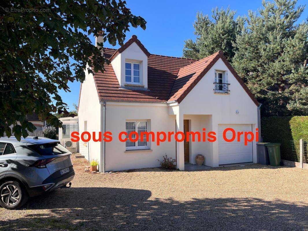 Maison à SAINT-DENIS-EN-VAL