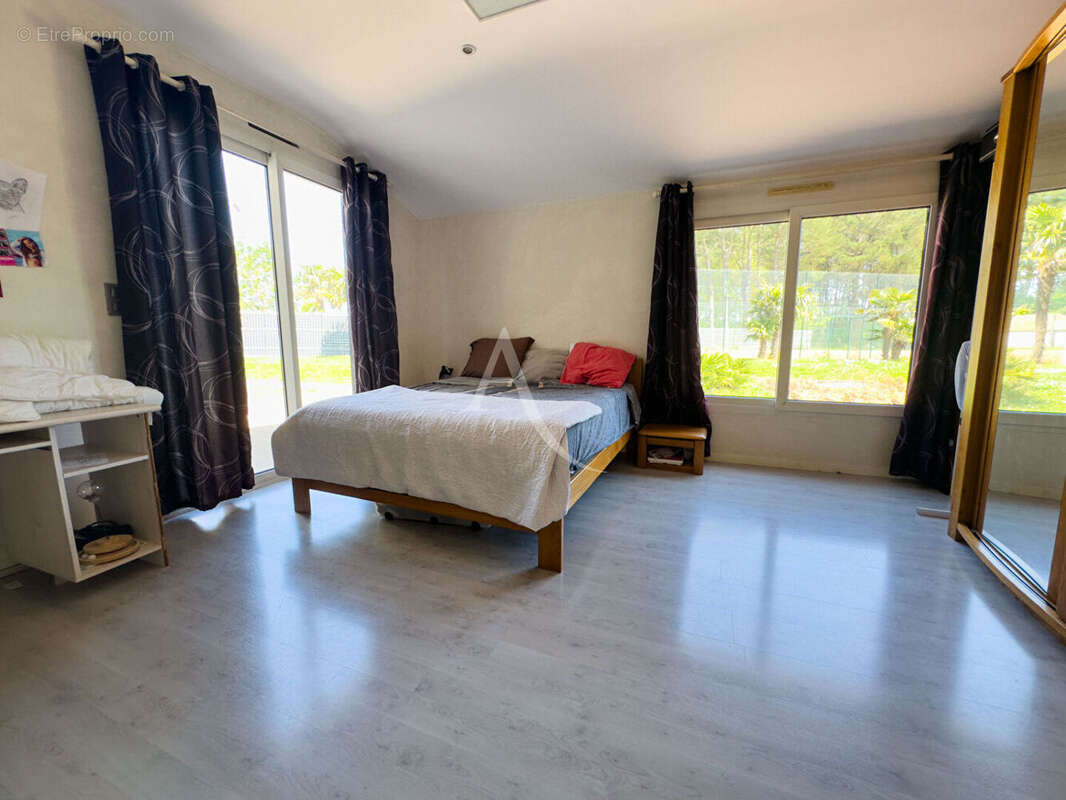 Maison à SAINT-REVEREND