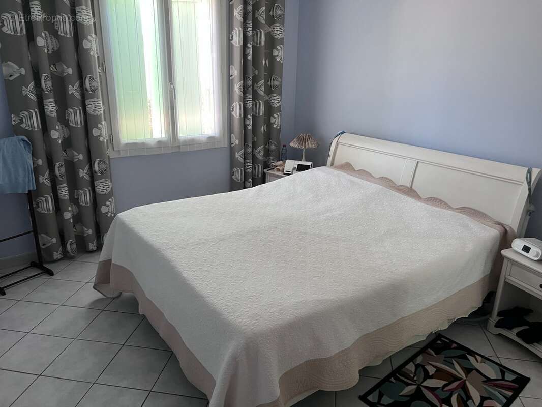 Maison à vendre 6 pièces COZES (17) - photo 10
