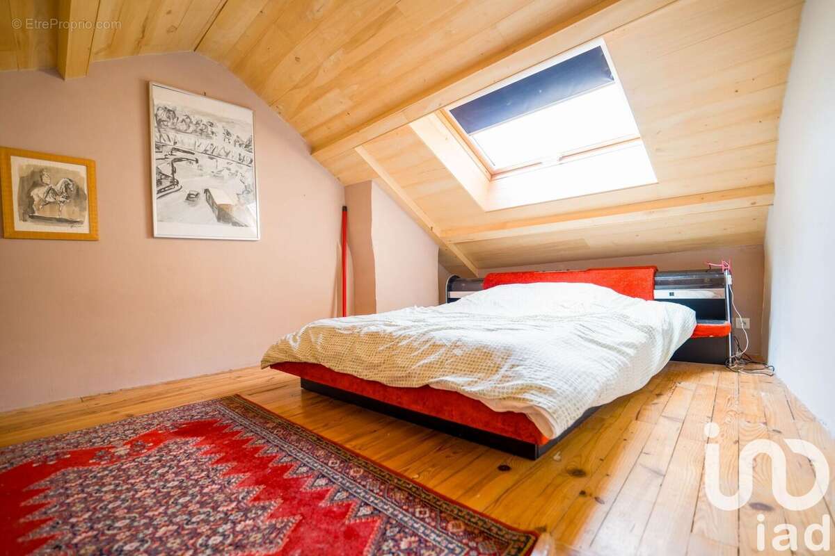 Maison 140 m² à Montjaux  - photo 9