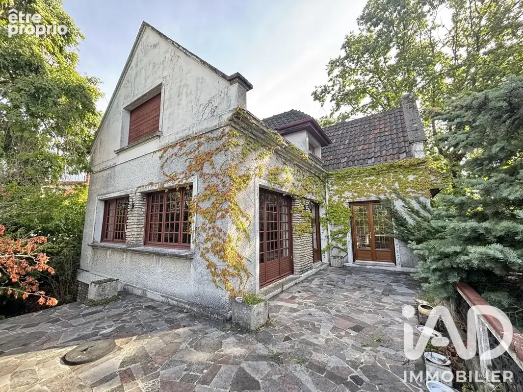 Photo 1 - Maison à LE PLESSIS-TREVISE