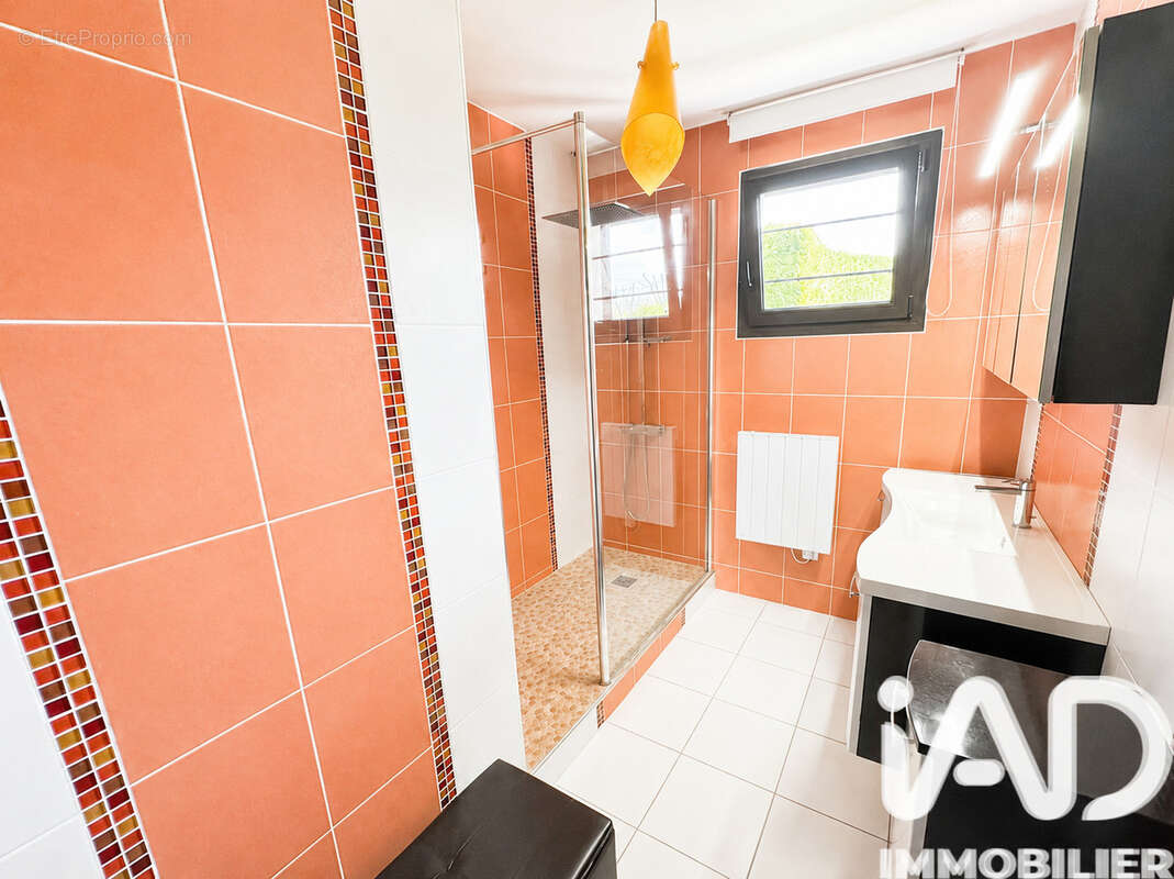 Maison 185 m² à Bellengreville  - photo 7