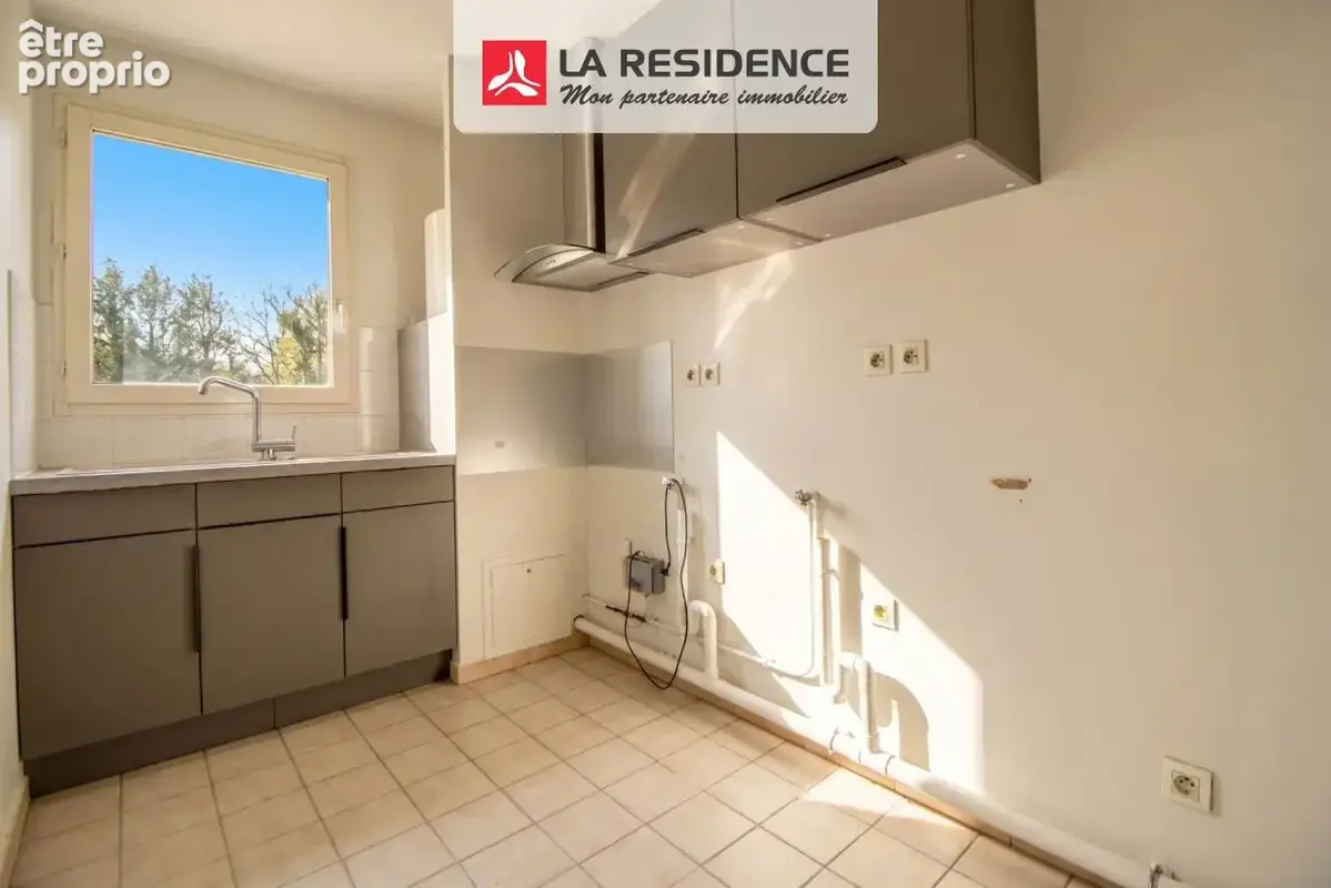 Appartement 3 pièces 56 m² à vendre à Verneuil-Sur-Seine (78480) - photo 3
