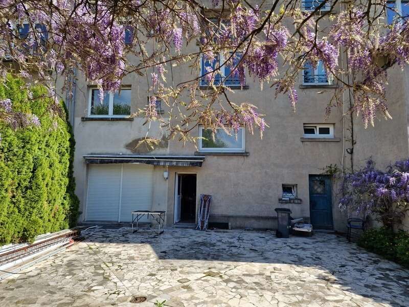 Appartement à CHARMES