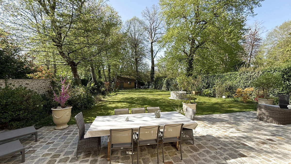 Maison à VULAINES-SUR-SEINE