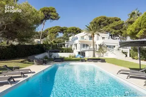 Maison 6 pièces 450 m² à vendre à Antibes (06600) - photo 2