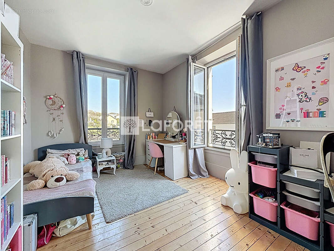 Maison à TRIEL-SUR-SEINE